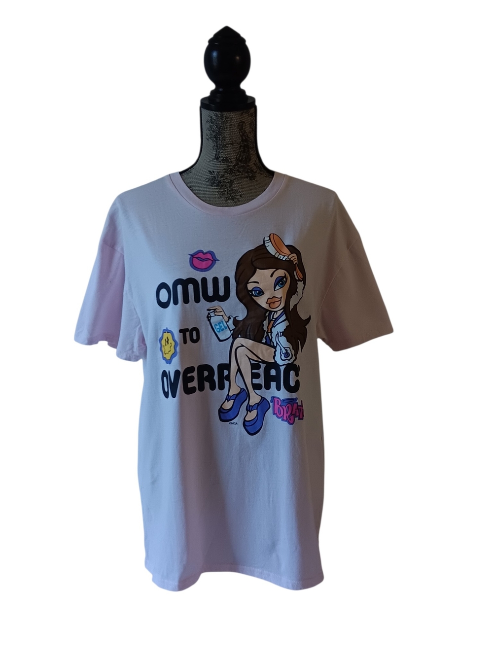 Bratz women's pink short-sleeve graphic t-shirt size L